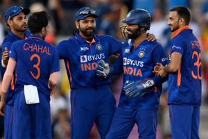 India Playing 11: భువీ ఇన్.. పంత్ ఔట్.. చాహల్ డౌట్! ఉప్పల్‌లో ఆసీస్‌తో ఆడే భారత తుది జట్టు ఇదే!