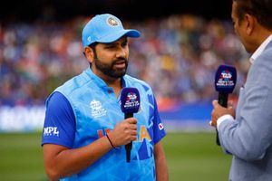 అందుకే అక్షర్ పటేల్‌‌ను పక్కనపెట్టి దీపక్ హుడాను తీసుకున్నాం: రోహిత్ శర్మ