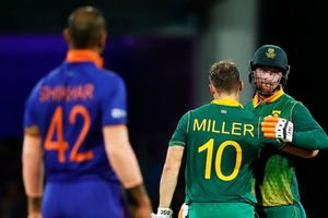 Ind vs Sa 1st ODI : మిల్లర్, క్లాసెన్ హాఫ్ సెంచరీల జోరు.. ఇండియా ముందు టఫ్ టార్గెట్..!