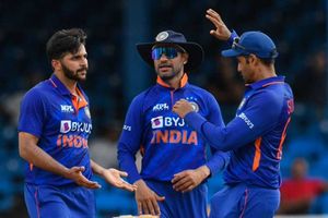 India ODI Squad vs SA: తెలుగోడికి మళ్లీ అన్యాయమే.. సౌతాఫ్రికాతో వన్డే సిరీస్ ఆడే భారత జట్టు ఇదే!