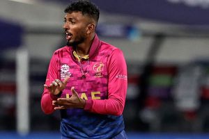 T20 World Cup 2022: గండం గట్టెక్కిన శ్రీలంక.. మెగా టోర్నీ నుంచి యూఏఈ ఔట్! పాపం కార్తీక్ మెయప్పన్!