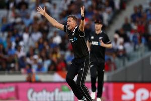 T20 World Cup 2022: అరుదైన ఘనత సాధించిన టిమ్ సౌథీ.. అత్యధిక వికెట్లు తీసిన బౌల‍ర్‍గా రికార్డు