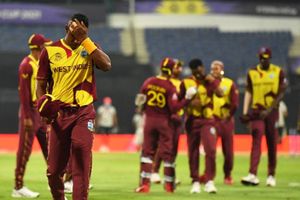 అరే ఎంట్రా ఇది.. వరల్డ్ నెంబర్ వన్ టీమ్‌‌ను ఇంతలా దిగజార్చరు కదరా! వెస్టిండీస్‌ నిష్క్రమణపై పేలుతున్న సెటైర్లు