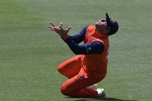 T20 World Cup: ఇలాంటి క్యాచులు మళ్లీ చూడలేం.. టాప్ టెన్ ఇవే!