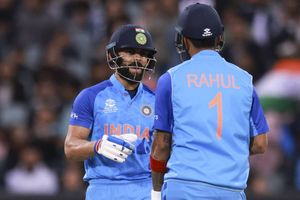 T20 World Cup 2022: భారత్ విజయం వెనుక అన్‌సంగ్ హీరో.. ఆటగాళ్ల బూట్లను తుడిచి..