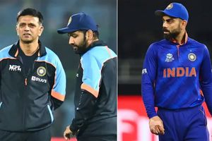 పేసర్ల కోసం బిజినెస్ క్లాస్ సీట్లు వదులుకున్న ద్రావిడ్, రోహిత్, కోహ్లీ!