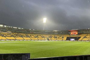 India vs New Zealand మ్యాచ్ అనగానే వరణుడికి మూడ్ వస్తది! నెట్టింట పేలుతున్న మీమ్స్!