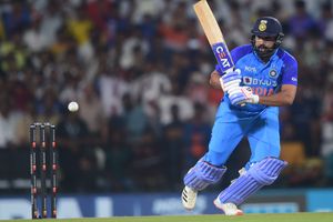 Rohit Sharma: రోహిత్‌ ప్లేస్‌లో జట్టుకు అదిరిపోయే ఓపెనింగ్ ఇవ్వగల కుర్రాళ్లు వీళ్లు..!