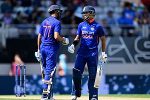 INDvsNZ: టీమిండియాలో బ్యాటింగ్ ఆల్‌రౌండర్ల కొరత.. కారణం ఏంటో చెప్పిన మాజీ ఓపెనర్