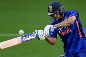 INDvsNZ: ఆకలి మీదున్నాడు.. యువ ఓపెనర్‌పై మాజీ లెజెండ్ కామెంట్స్ వైరల్