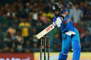 Virat Kohli: అరుదైన ఘనత సాధించిన కింగ్ కోహ్లీ.. అత్యధిక పరుగులు చేసిన ఆటగాడిగా రికార్డ్..