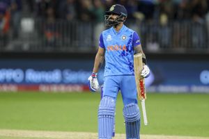 Virat Kohli: వైఫల్యాల నుంచి విజయపథంలోకి.. ఇది విరాట్ కోహ్లీ కథ..