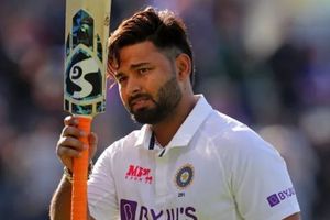 India vs Bangladesh తొలి టెస్ట్.. రిషభ్ పంత్‌కు షాకిచ్చిన బీసీసీఐ!