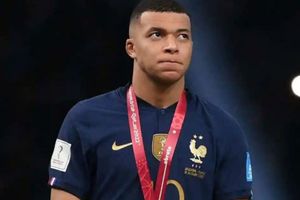 Fifa World Cup 2022: ఎంబాపే పోరాటానికి ఫ్యాన్స్ ఫిదా.. అతనో లెజెండ్ అంటూ కామెంట్స్