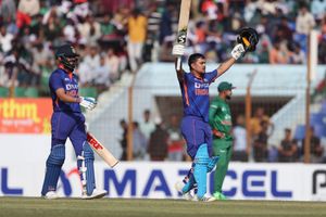 Ishan Kishan: నిన్ను తక్కువ అంచనా వేసార్రా బుడ్డోడా.. డబుల్ సెంచరీతో అందరి కళ్లు తెరిపించావ్..!