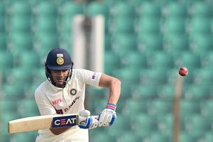 INDvsBAN: ఇంకెన్ని ఛాన్సులు వేస్ట్ చేస్తావ్?.. టీమిండియా బ్యాటర్‌పై ఫ్యాన్స్ ఆగ్రహం