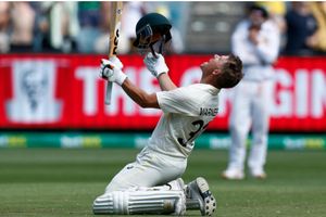 AUS vs SA: 100వ టెస్ట్‌లో 200 కొట్టిన డేవిడ్ వార్నర్.. చీకటి కడుపును చీల్చుకుంటూ..!