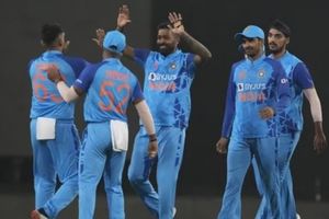 IND vs NZ: చెలరేగిన స్పిన్నర్లు.. చేతులెత్తేసిన న్యూజిలాండ్ బ్యాటర్లు! భారత్ టార్గెట్ ఏక్‌సౌ!