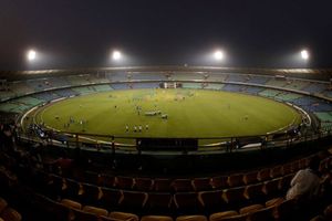 INDvsNZ : రెండో వన్డేలో భారీ స్కోర్లు కష్టమే?.. సిరీస్ విజేత ఎవరో తేలిపోతుందా?