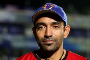 వన్డేలను చూసేంత టైమ్ జనాలకు లేదు: రాబిన్ ఊతప్ప