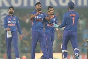 IND vs SL: కుల్దీప్, సిరాజ్ తీన్మార్.. శ్రీలంక బేజార్! భారత్ ముందు లాలిపాప్ టార్గెట్!