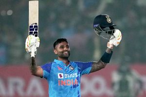 సూర్యకు చెప్పడమా? అంత సీన్ లేదు.. ఆ షాట్లకు నేనైనా వణకాల్సిందే: హార్దిక్ పాండ్యా