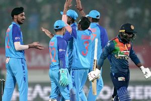 INDvsSL: టీమిండియా చేసిన రెండు పెద్ద తప్పులు.. బతికించిన మాస్టర్‌స్ట్రోక్!