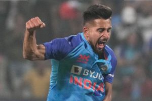 INDvsSL: ఉమ్రాన్ మాలిక్ అంచనాలను అందుకున్నాడా?.. సత్తా నిరూపించుకున్నాడా?