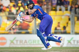 IND vs SL: శతక్కొట్టిన కోహ్లీ.. చెలరేగిన రోహిత్.. లంక ముందు భారీ లక్ష్యం!