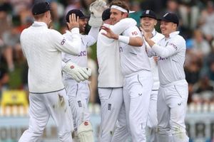 NZ vs ENG: అండర్సన్, జాక్‌లీచ్ తీన్మార్.. న్యూజిలాండ్ ఫసక్!