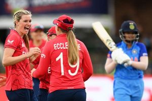 Women's T20 World Cup: టీమిండియా కొంపముంచిన జిడ్డు బ్యాటింగ్!