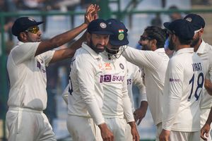 India Playing XI: శుభ్‌మన్ ఇన్.. రాహుల్ ఔట్! కేఎస్ భరత్ డౌట్! ఆసీస్‌తో మూడో టెస్ట్ ఆడే భారత జట్టు ఇదే!