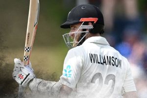 NZ vs ENG:సెంచరీతో కేన్ మామ అరుదైన రికార్డు.. తొలి కివీస్ ప్లేయర్‌గా..!