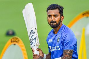 INDvsAUS : రాహుల్‌కు మరిన్ని అవకాశాలు ఇస్తాం.. అతని సత్తా అలాంటిది: రోహిత్ శర్మ