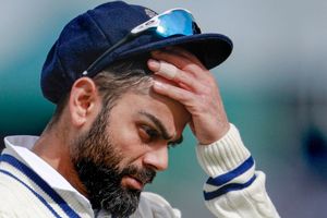 INDvsAUS : క్యాచ్ జారవిడిచిన కోహ్లీ.. వీడియో వైరల్!