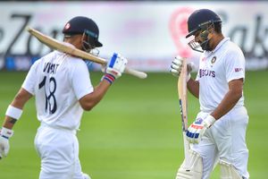 IND vs AUS: రోహిత్ శర్మకు క్షమాపణలు చెప్పిన విరాట్ కోహ్లీ (వీడియో)