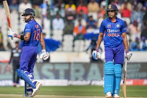 INDvsNZ : ఫ్యూచర్ ఇదే.. గిల్‌ను స్టార్ అంటూ మెచ్చుకున్న విరాట్ కోహ్లీ!