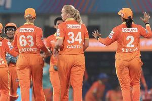 UPWvsGG : ఆ ఇద్దరే కొంప ముంచారు.. వరుసగా రెండో మ్యాచ్‌లోనూ ఓడిన గుజరాత్!