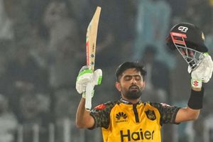 PSL 2023: రికార్డు సెంచరీ బాదిన బాబర్ ఆజామ్‌కు తప్పని తిట్లు!