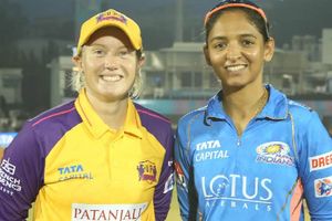 WPL 2023: ముంబై ఇండియన్స్‌కు షాకిచ్చిన యూపీ వారియర్స్!