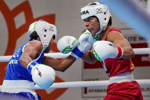 World Boxing Championships: ఫైనల్ చేరిన నిఖత్ జరీన్, నీతూ!