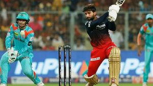 IPL 2023 : ఆర్సీబీకి మరో ఎదురు దెబ్బ.. టాప్ బ్యాటర్‌కు గాయం!