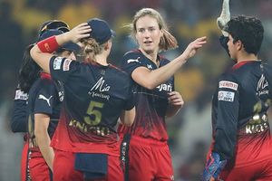 WPL 2023 : అదరగొట్టిన ఆర్సీబీ బౌలర్లు.. తొలి విజయం దక్కినట్లేనా?