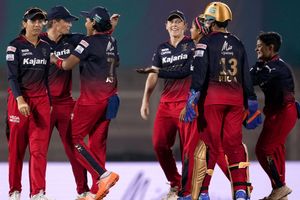 WPL 2023: ఆర్‌సీబీ సంచలన విజయం.. రసవత్తరంగా ప్లేఆఫ్స్‌!