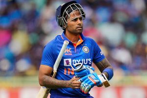 IND vs AUS: ఆస్ట్రేలియాతో మూడో వన్డే.. సూర్యకుమార్ యాదవ్‌కు ఆసీస్ మాజీ కెప్టెన్ కీలక సలహా!