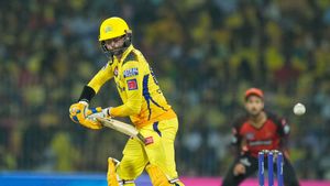 CSKvsSRH : చెన్నైని గెలిపించిన ఒక్క మగాడు అతనే.. బౌలింగ్‌లోనూ సన్‌రైజర్స్ ఫెయిల్!