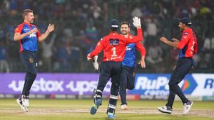 RRvsDC : జట్టులోకి బిగ్ హిట్టర్ బ్యాక్.. రాజస్థాన్‌తో తలపడే ఢిల్లీ జట్టు ఇదే!