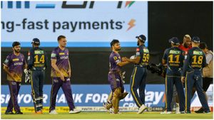 GTvsKKR : కేకేఆర్‌కు షాక్ మీద షాక్.. ఇద్దరు స్టార్లు దూరం.. గుజరాత్‌పై గెలిచేనా?