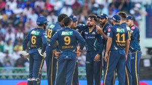 GTvsLSG : చివరి ఓవర్లో నాలుగు వికెట్లు.. గెలిచే మ్యాచ్‌లో ఓడిన లక్నో!