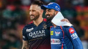 RCB vs LSG: టాస్ గెలిచిన లక్నో.. ఆర్‌సీబీ షాకింగ్ నిర్ణయం!